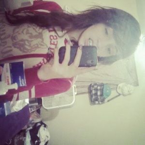 Meet your Posher, Danielle